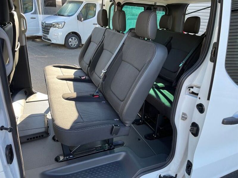 Nissan Primastar Kombi Tekna 8 Sitze Kamera, Navi, Temp